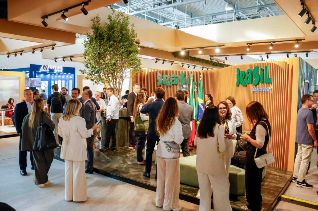 Brasil faz história na Marmomac Itália 2025 com hall exclusivo e forte presença institucional