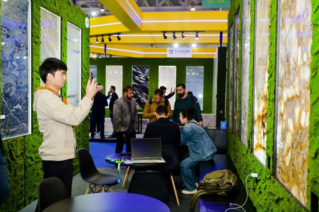 Xiamen 2026: o que a presença brasileira na China revela sobre o futuro das rochas naturais